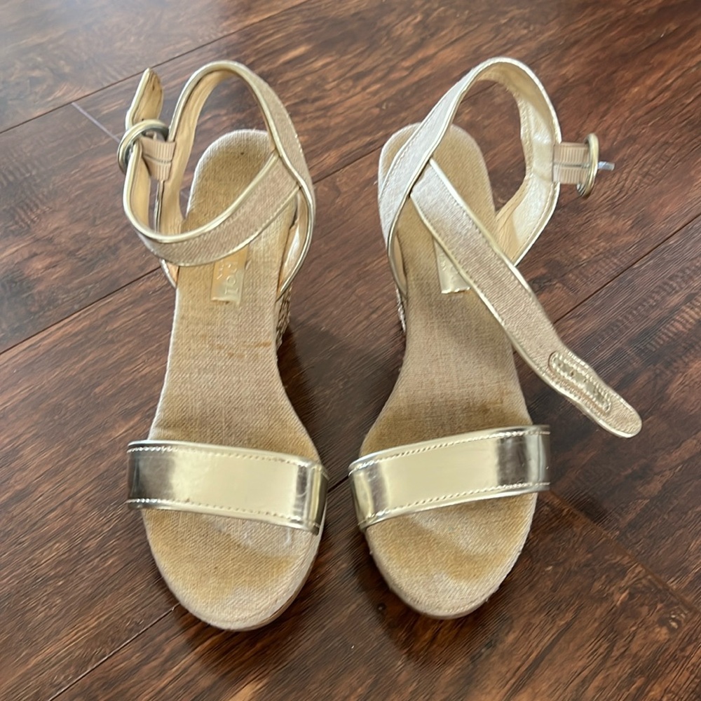 Maypol Wedges size 8